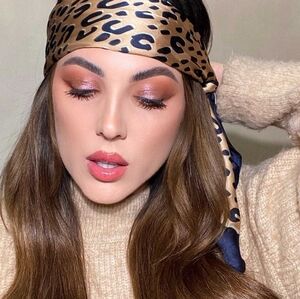 Too Faced Kitty Eyeshadow Mini Palette High-Pigment Neutrals